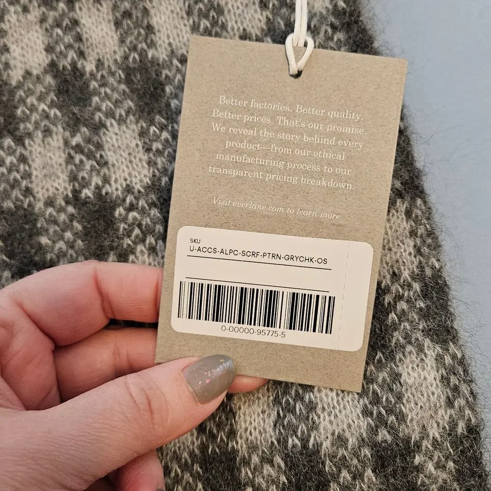 Everlane The Alpaca Patterned Scarf‎ Gray Buffalo Check One Size Unisex